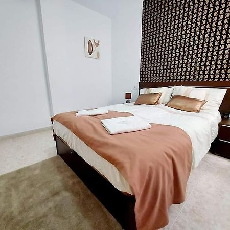 Mira Apartman Torrevieja Exterior foto