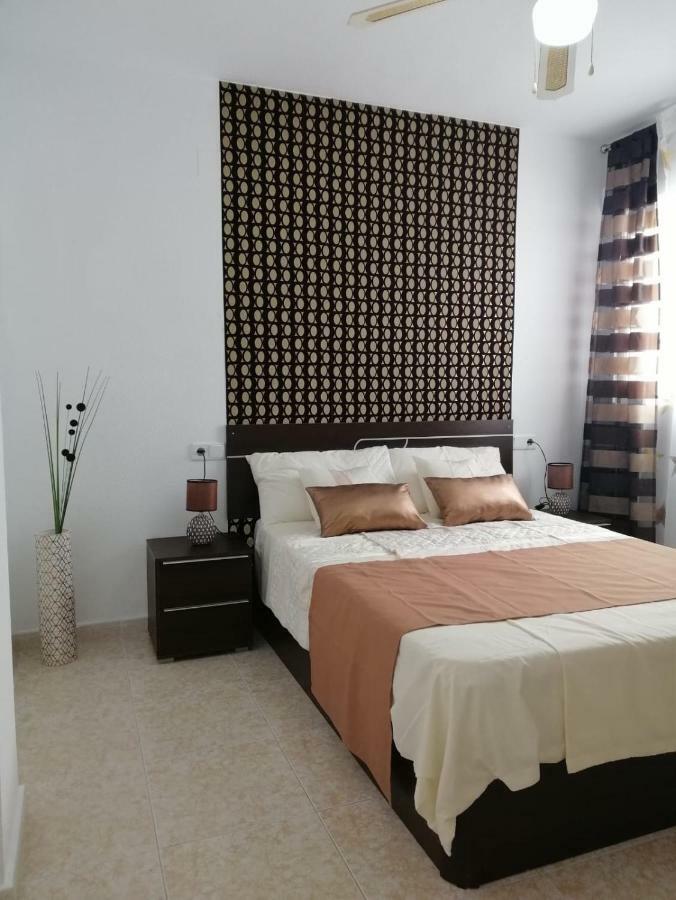 Mira Apartman Torrevieja Exterior foto
